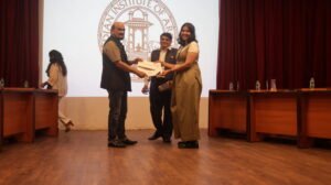 Ar. Vilas Avachat, IIA BMC felicitating Ms. Anushka Samant, with Award and certificate for winning inaugural IIA BMC DD Award 2019-20