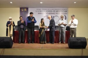 Aakar, Yearbook Academic Awards 2021-22 LSRSA (20)