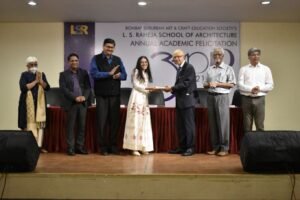Aakar, Yearbook Academic Awards 2021-22 LSRSA (4)