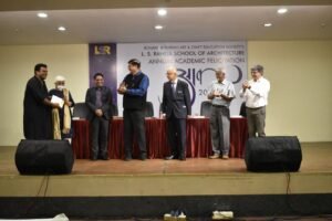 Aakar, Yearbook Academic Awards 2021-22 LSRSA (63)
