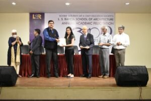 Aakar, Yearbook Academic Awards 2021-22 LSRSA (77)