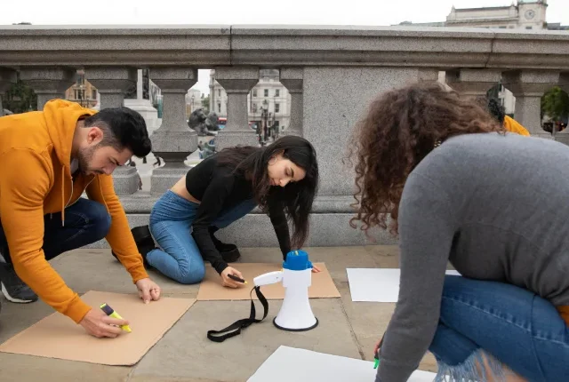 Architecture Education in a Metropolitan City: Advantages for Students